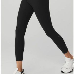 NWT ALO RIBBED HIGH-WAIST 7/8 BLISSFUL LEGGING Size Medium
